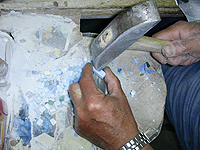 Preparing colored glass chips for use in a mosaic